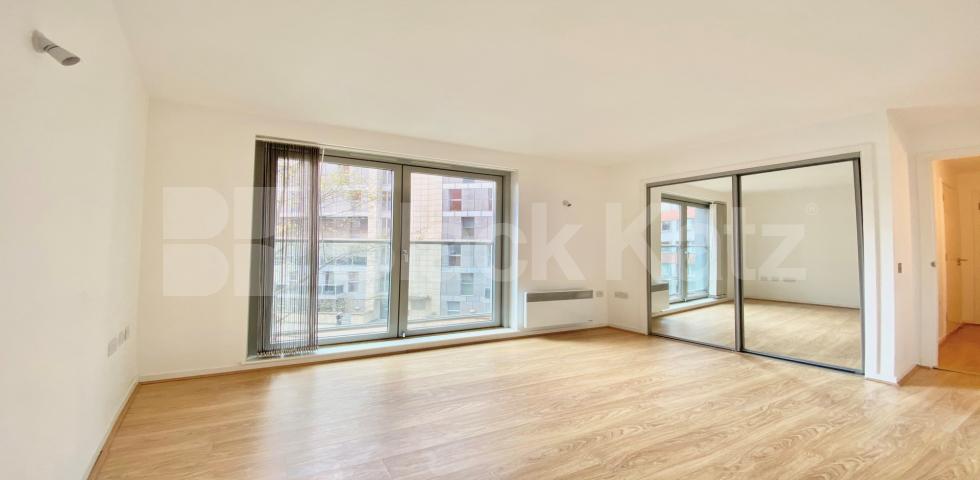 			VIRTUAL TOUR AVAILABLE!, 1 Bedroom, 1 bath, 1 reception Apartment			 Thames Path (NE Extension), Canary Wharf / Isle Of Dogs